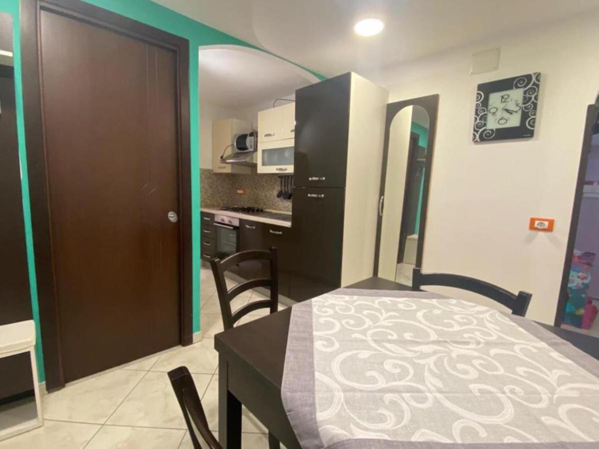 Casa Emely Apartment เชฟาลู ภายนอก รูปภาพ