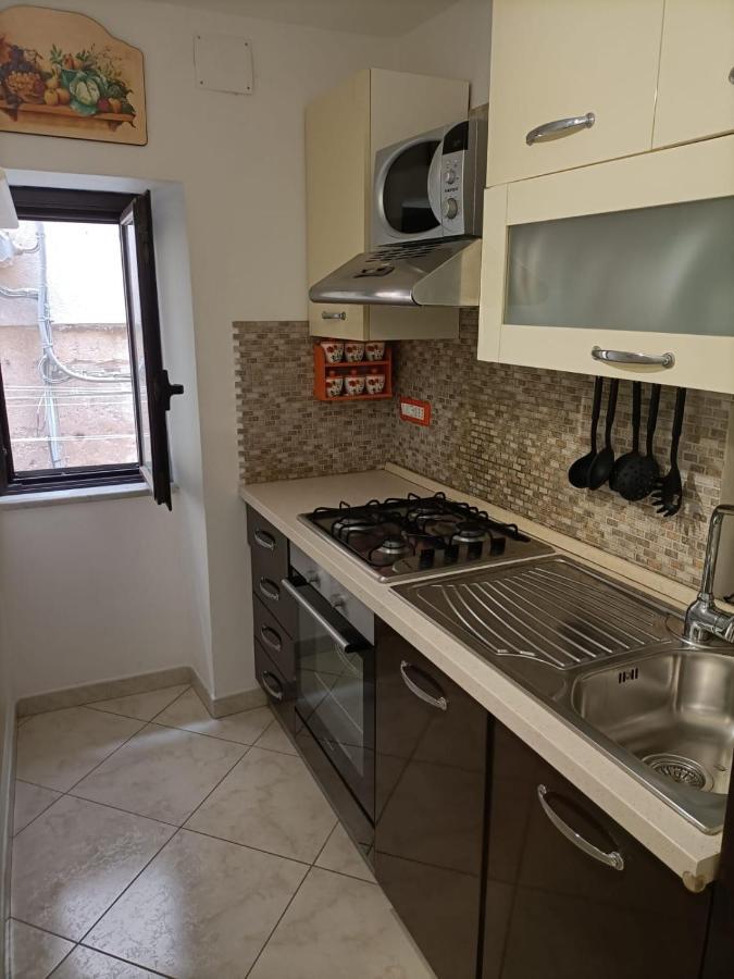 Casa Emely Apartment เชฟาลู ภายนอก รูปภาพ